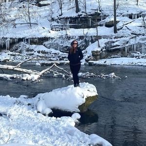 Meet your Posher, Casey